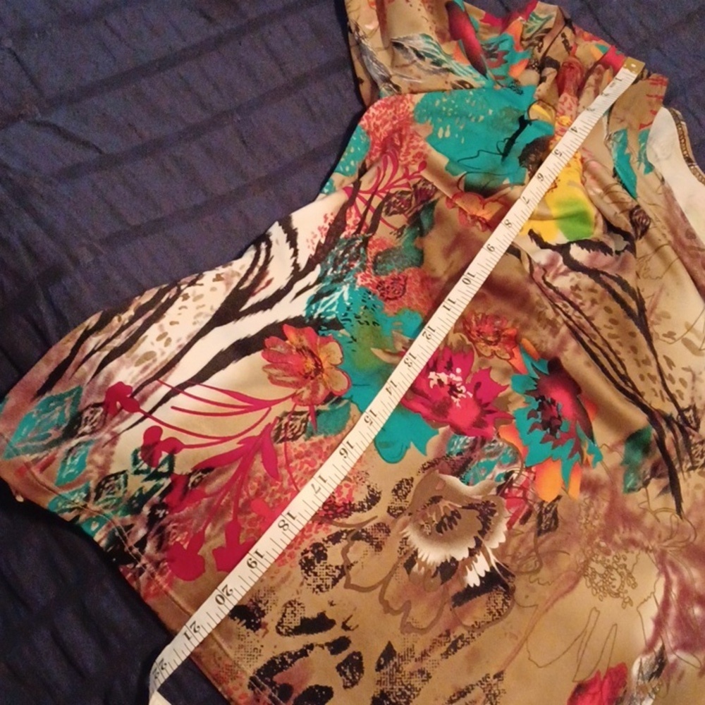 < Multicolor Floral Women's Top Size Small - Picture 8 of 8